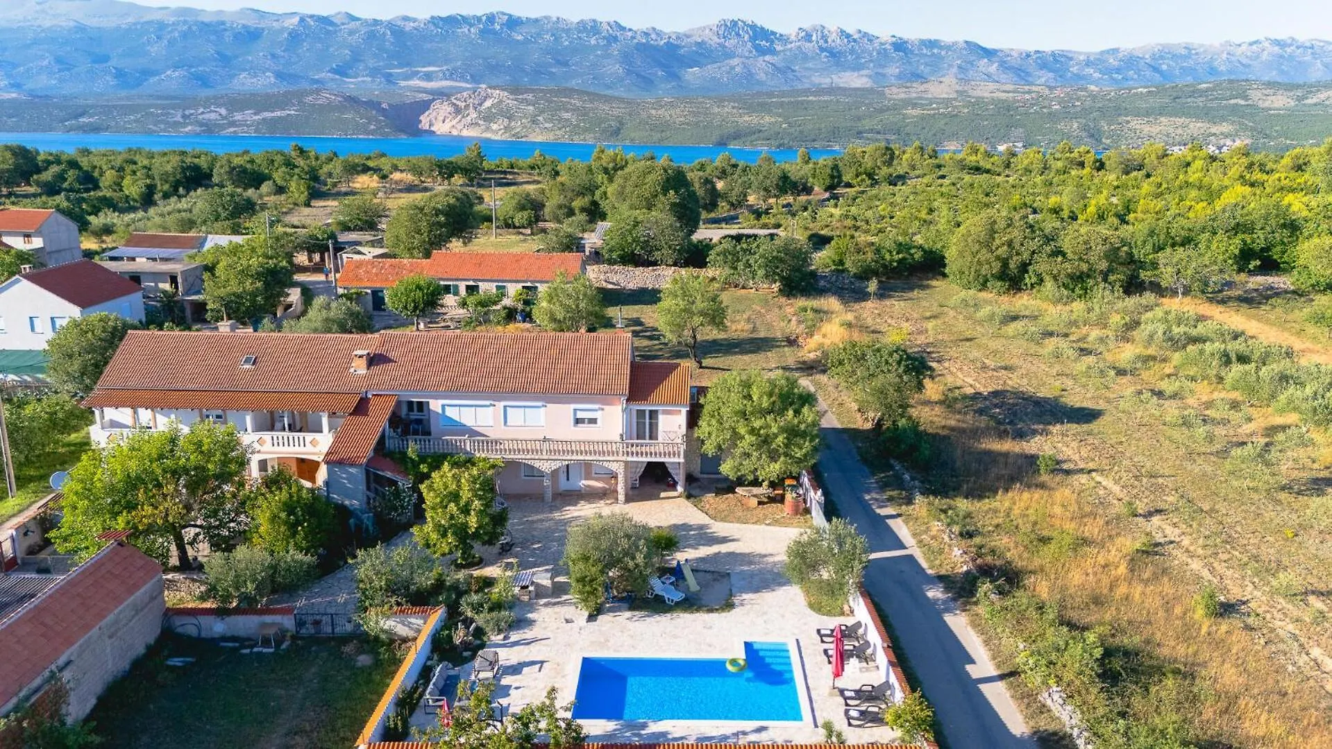 Apartment Villageway Pridraga