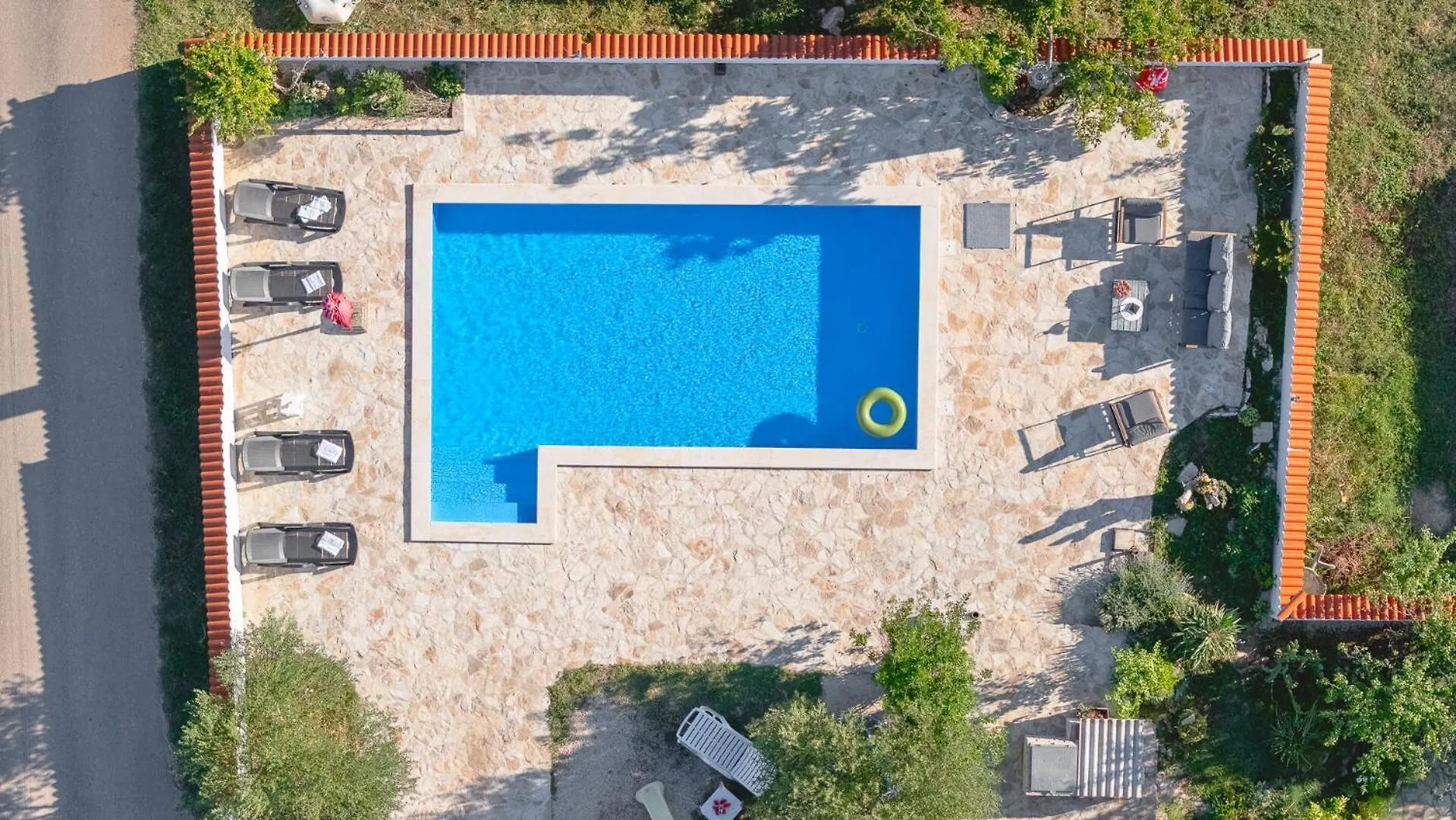 Apartment Villageway Pridraga