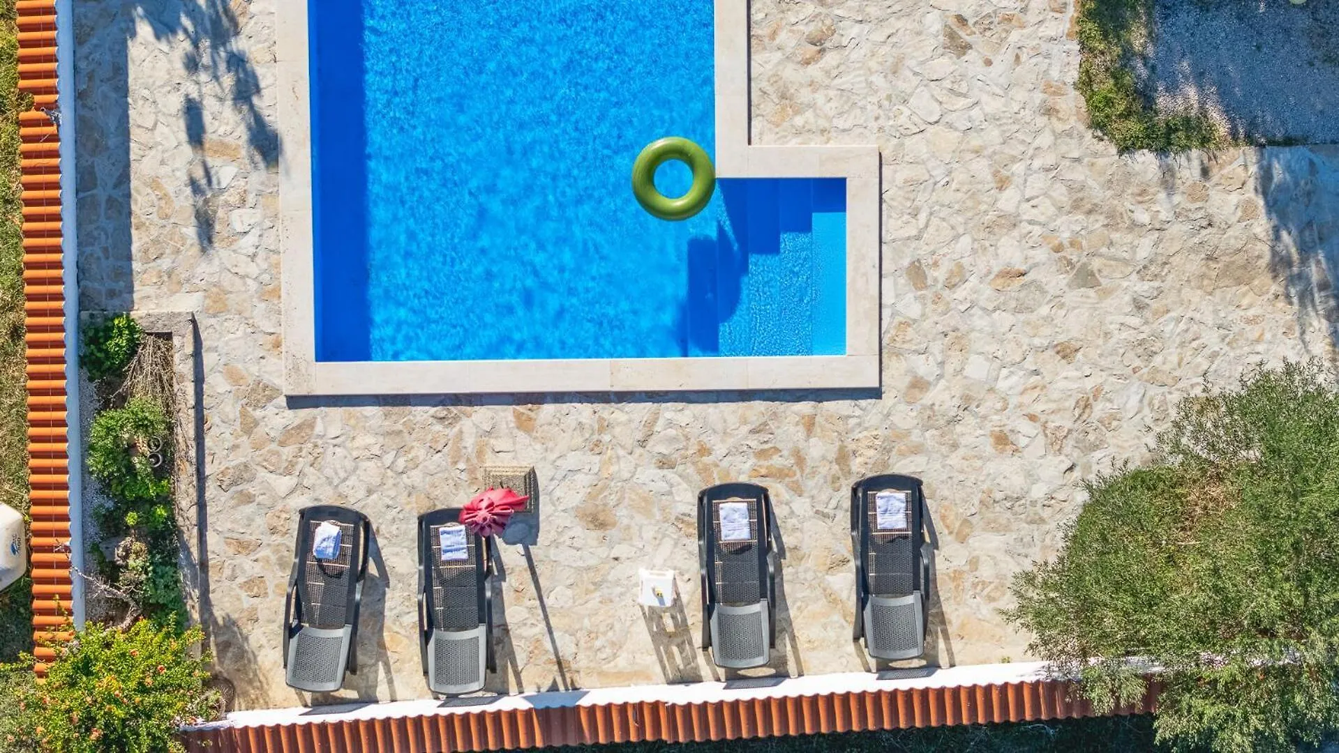 Apartment Villageway Pridraga